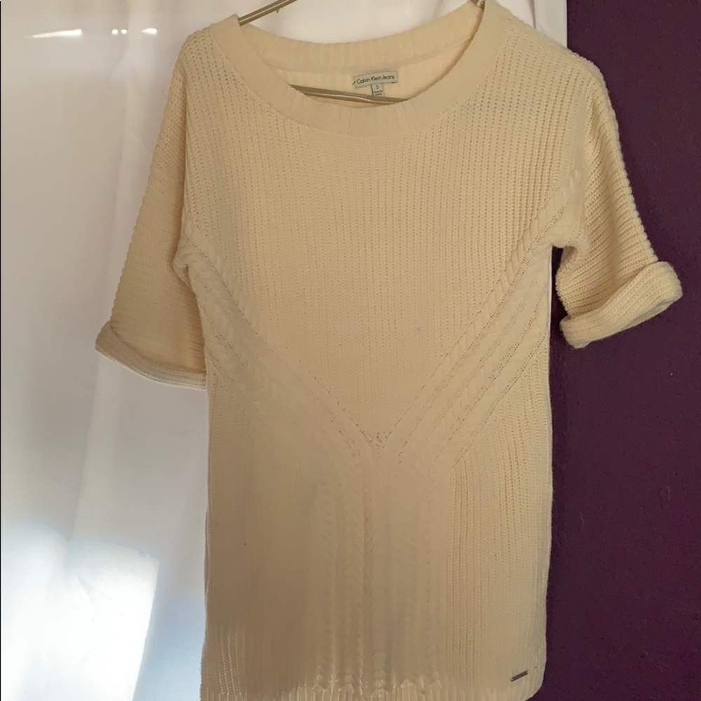 Knitted Sweater short sleeve